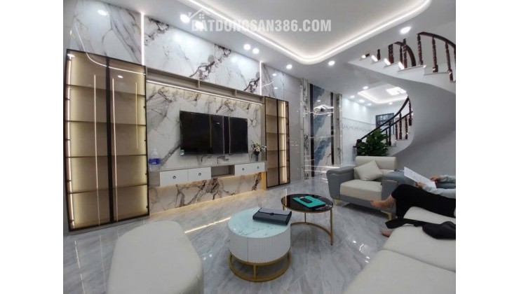 Nhà Vuông SHR 3 tầng 82m2 – Tân Chánh Hiệp 10 Quận 12